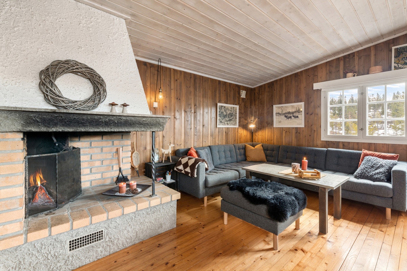 Plass til en romslig sofagruppe. Galleribilde