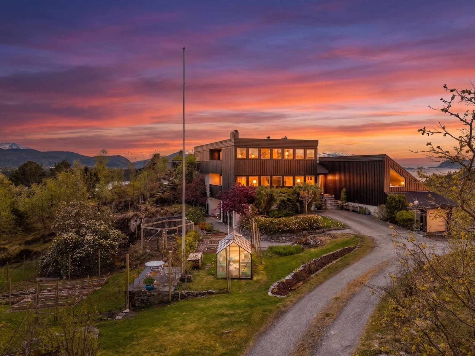 Husk å melde deg på visningen! Galleribilde