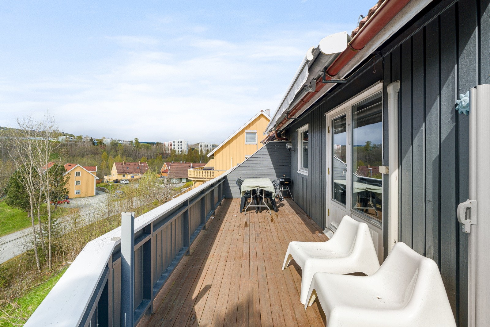 Herfra kan du følge solen hele dagen. Galleribilde