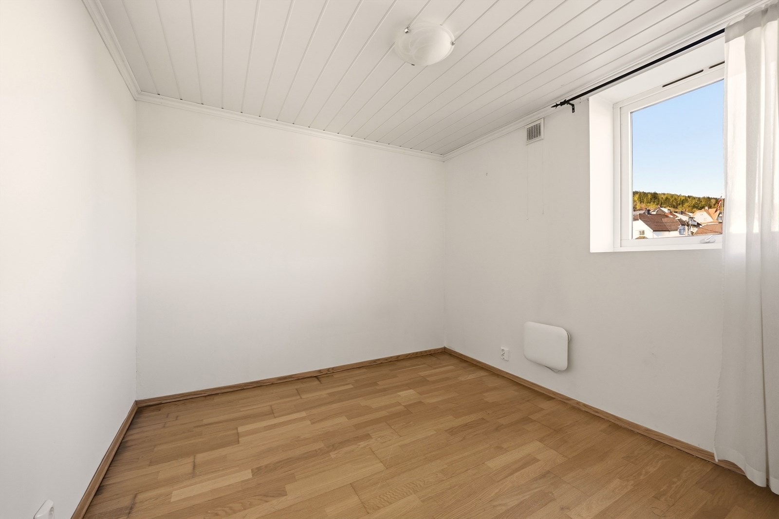 Innvendig bod i utleiedel Galleribilde