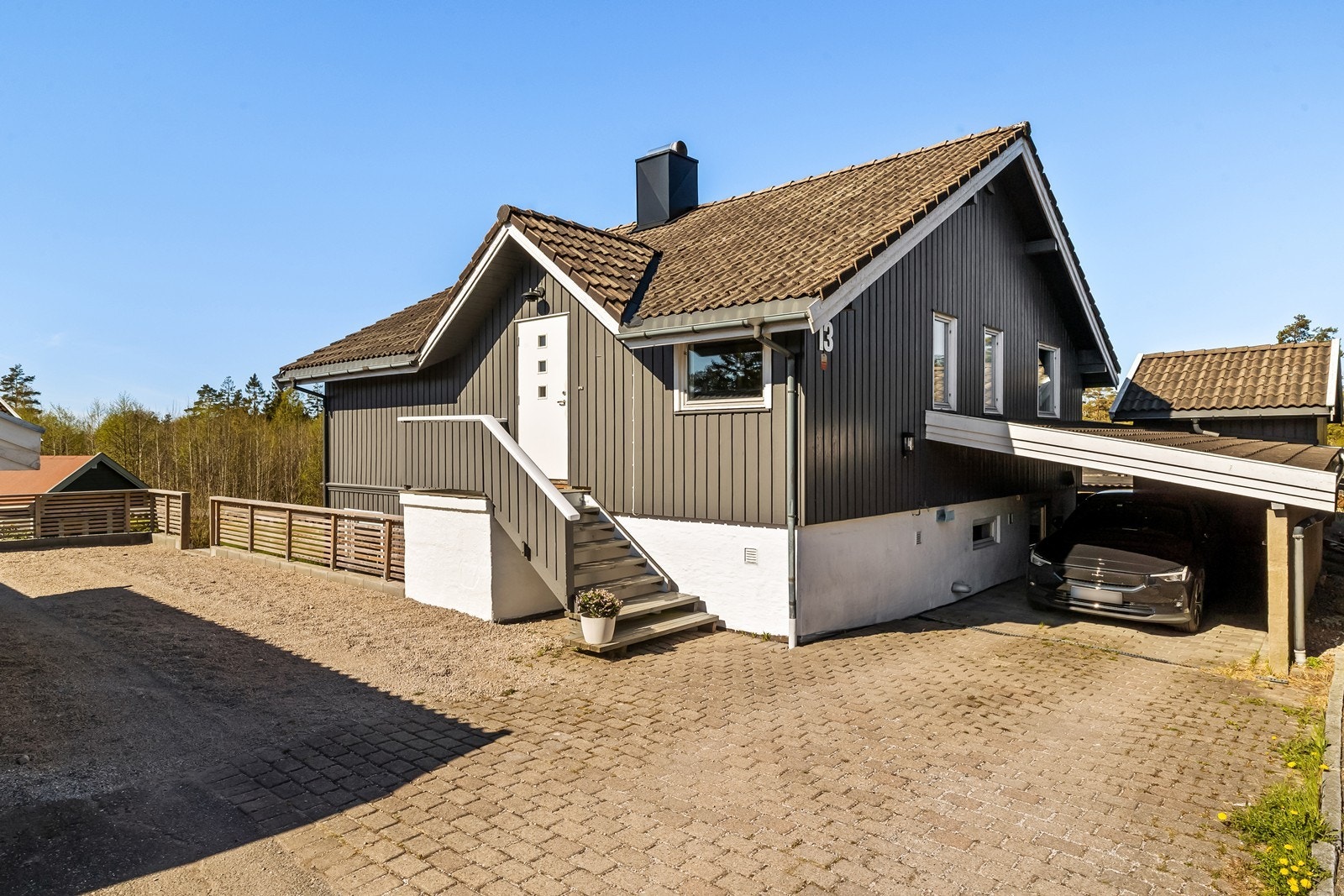 Stor gårdsplass Galleribilde