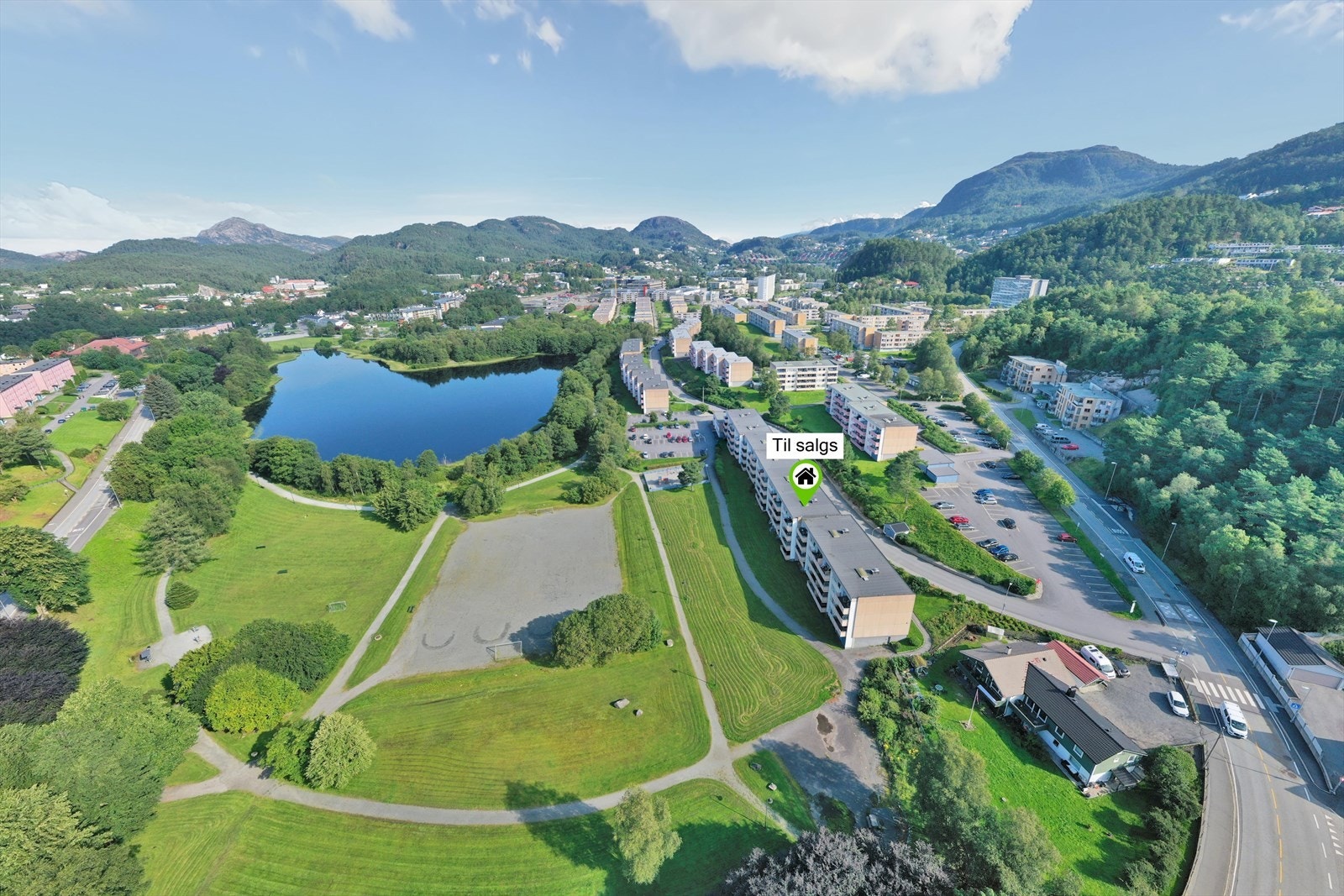 Sentral beliggenhet i Fyllingsdalen med kort vei til Oasen senter og Fyllingsdalen terminal for buss og bybane. Galleribilde