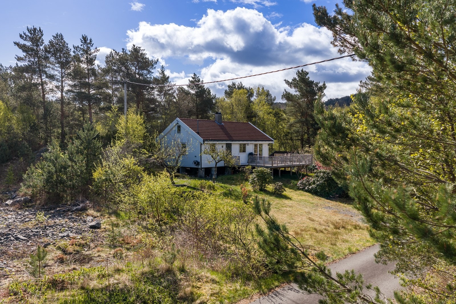 Fritidseiendom på Bjoa i naturskjønne omgivelser. Galleribilde