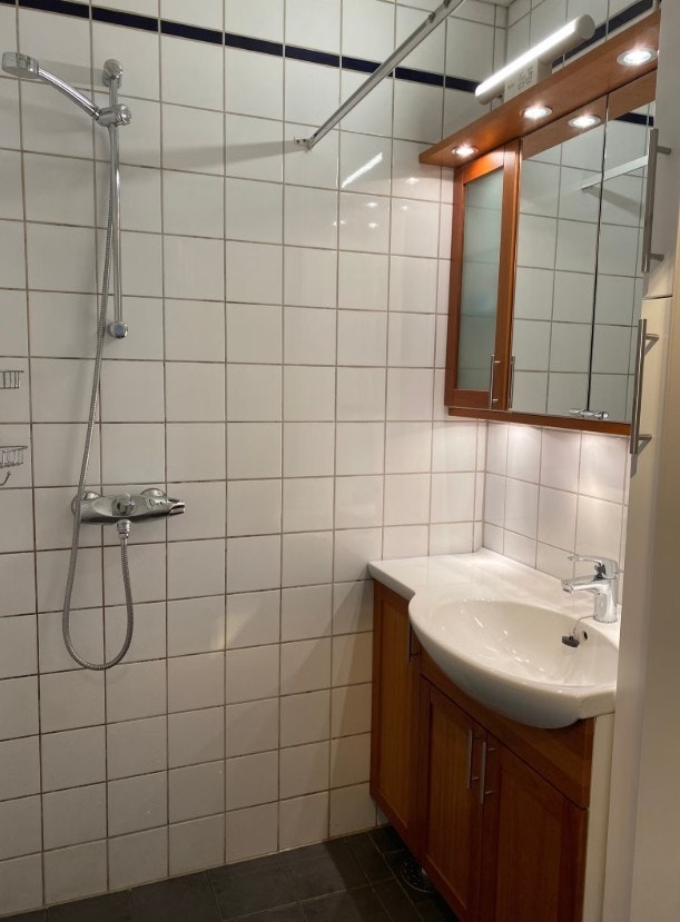Badet Galleribilde