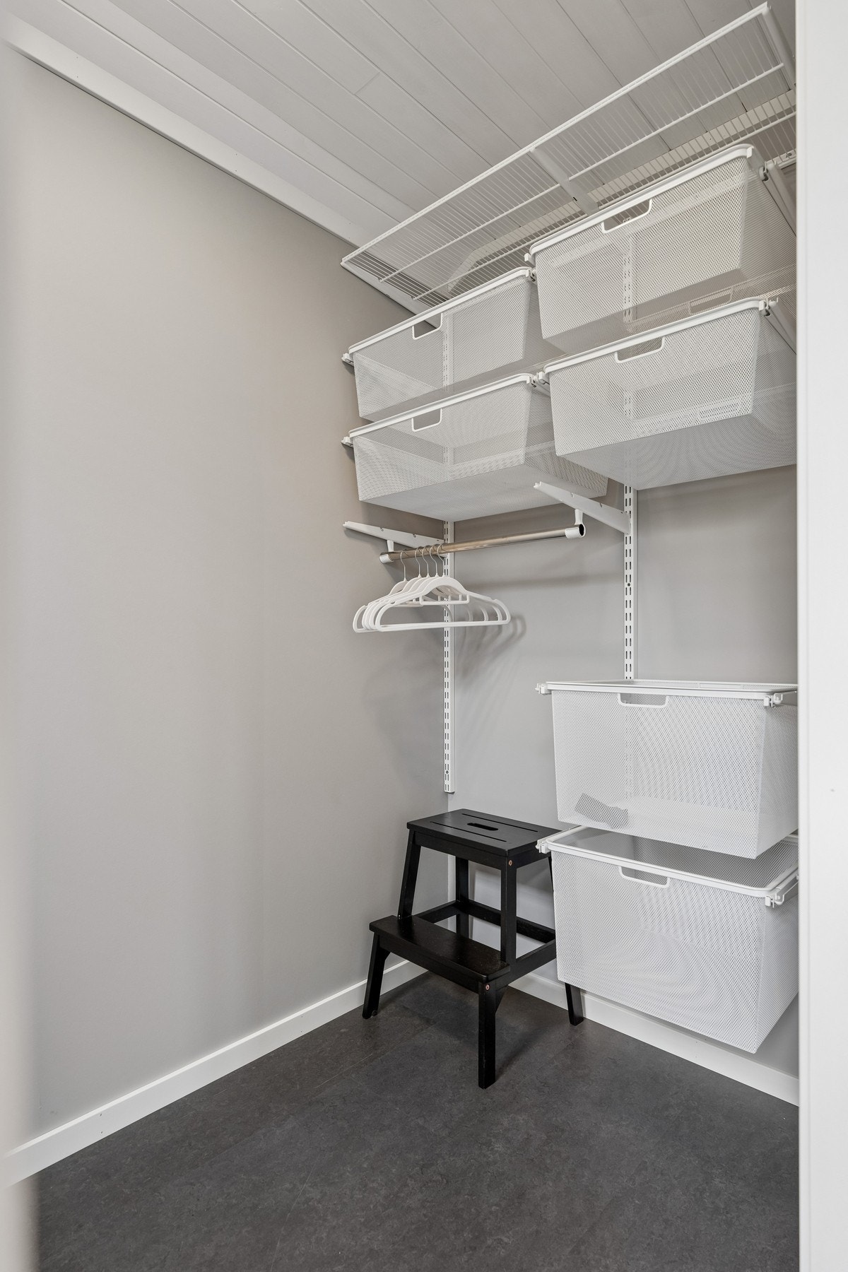 Bod og garderobe Galleribilde