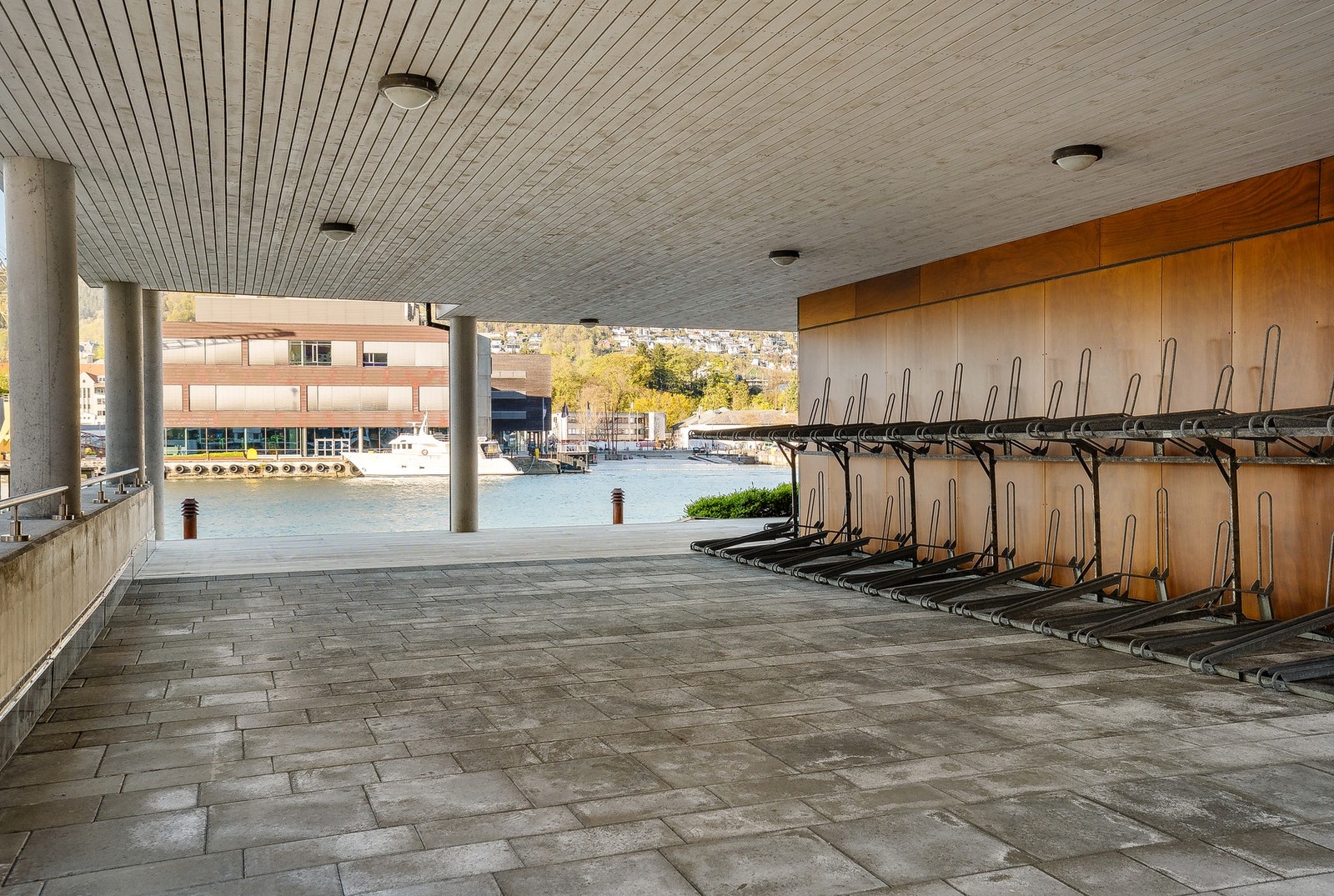 Praktisk sykkeparkering for beboere Galleribilde