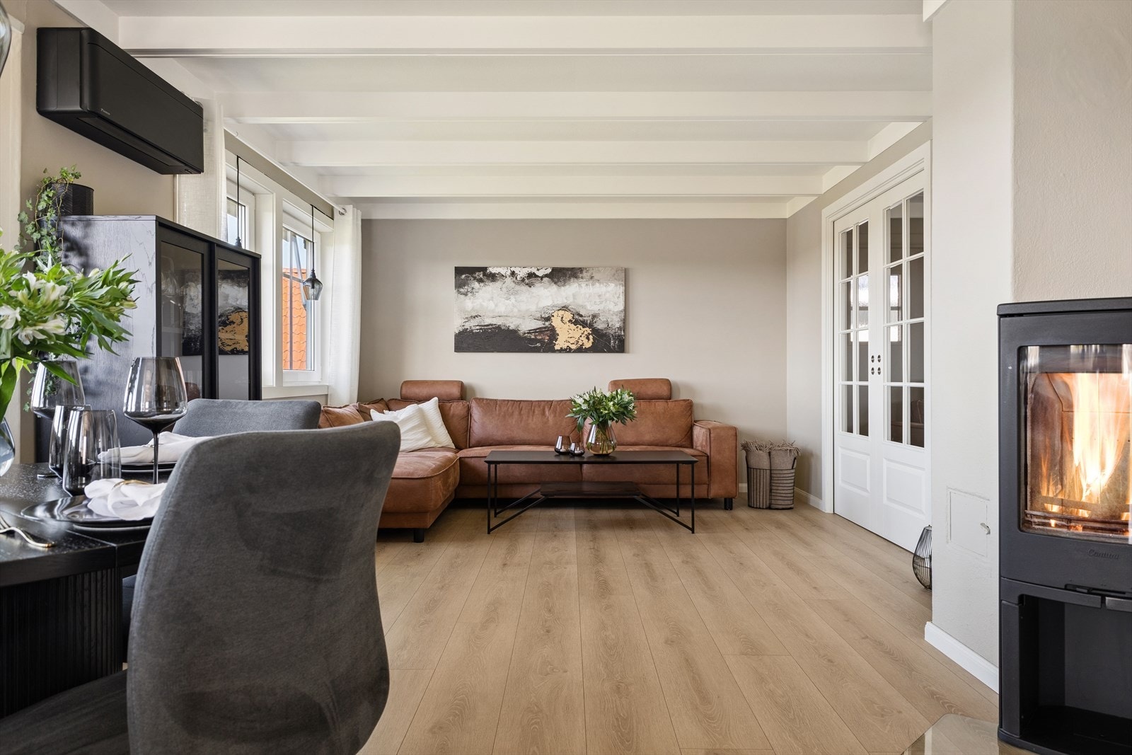 Peisovnen gir ekstra varme og hygge på kalde dager. Galleribilde