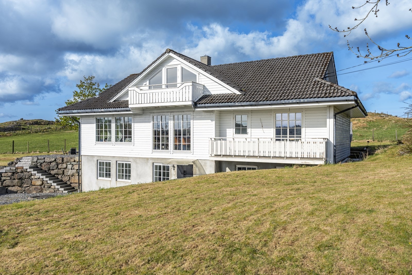 Velkommen til Løbergvegen 31! Foto: Vestbris Galleribilde