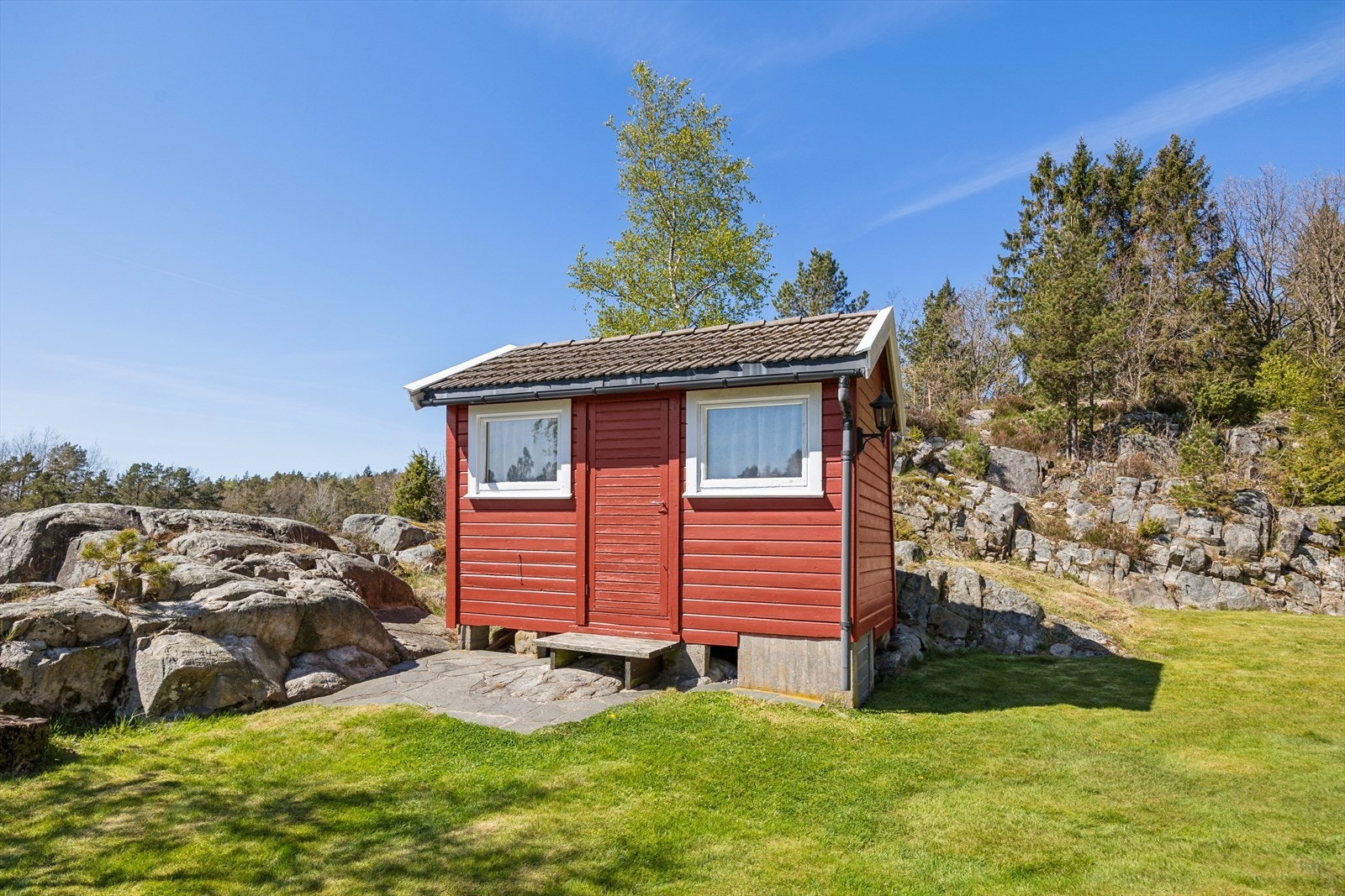 Lite uthus. Galleribilde