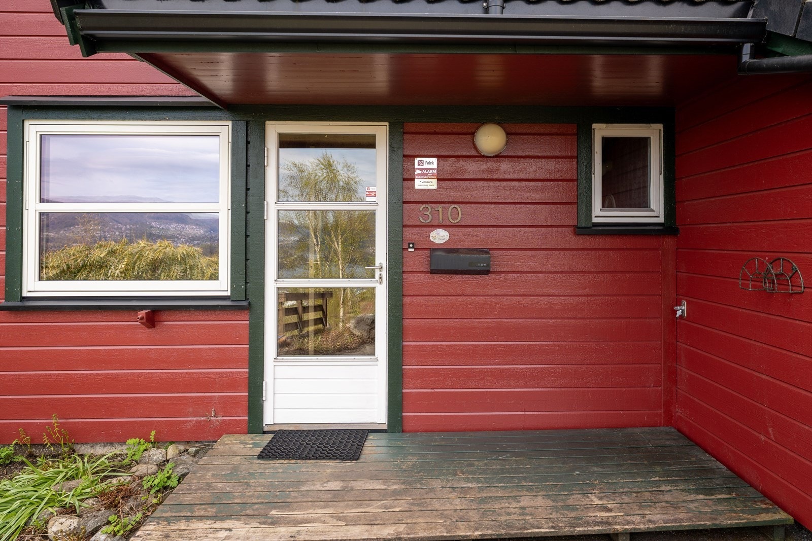 Overbygget inngangsparti Galleribilde