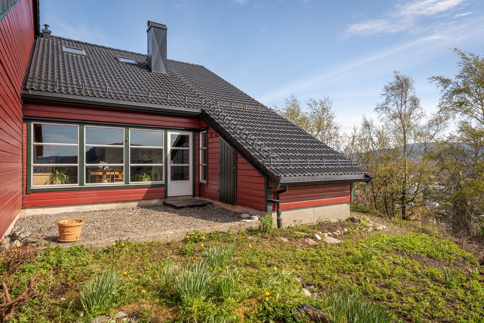 Enderekkehus i attraktivt og barnevennlig område Galleribilde