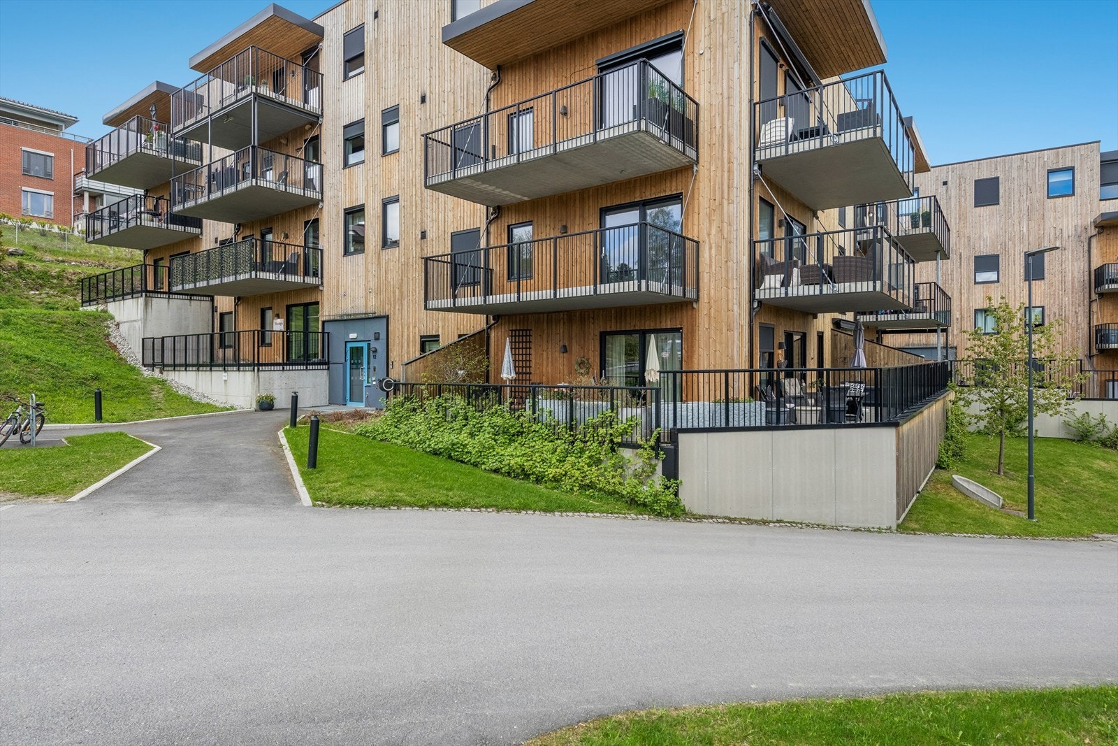 Her bor du med kort gangavstand til butikker og servicetilbud. Galleribilde