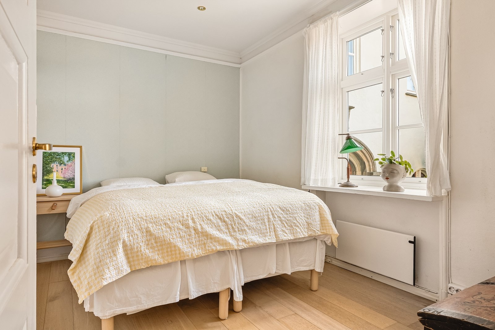 - Malt i en moderne farge som er lett å innrede til - Galleribilde
