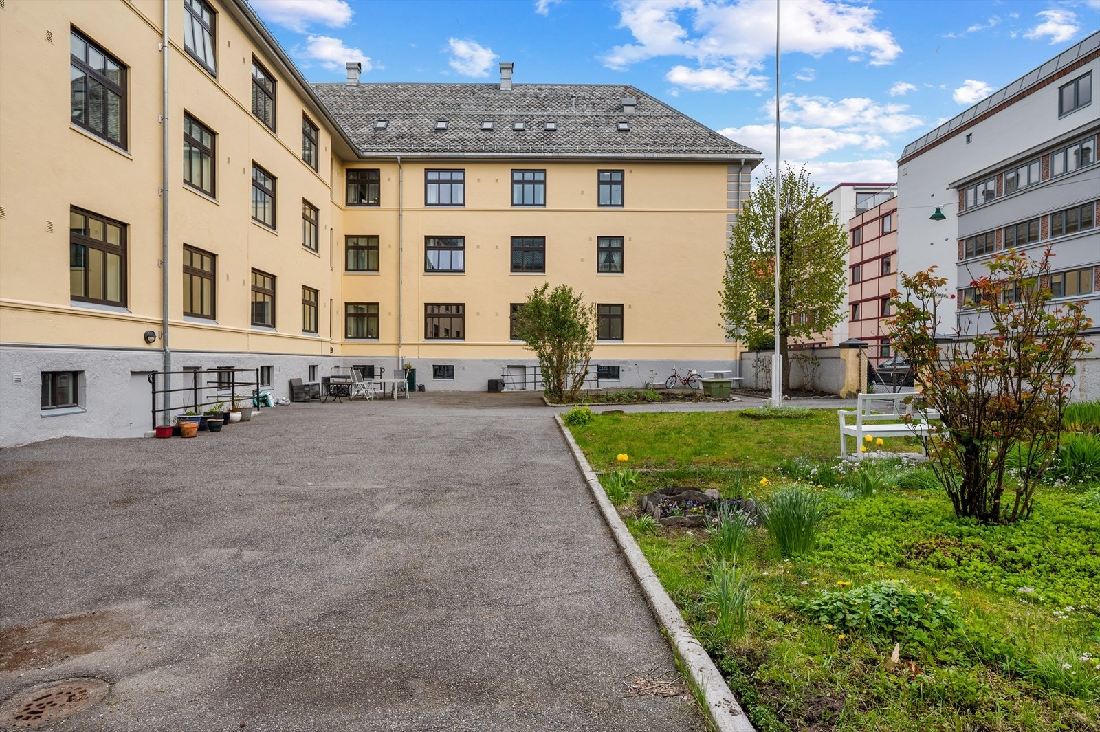 - Leiligheten har en svært sentral beliggenhet på populære Møhlenpris - Galleribilde