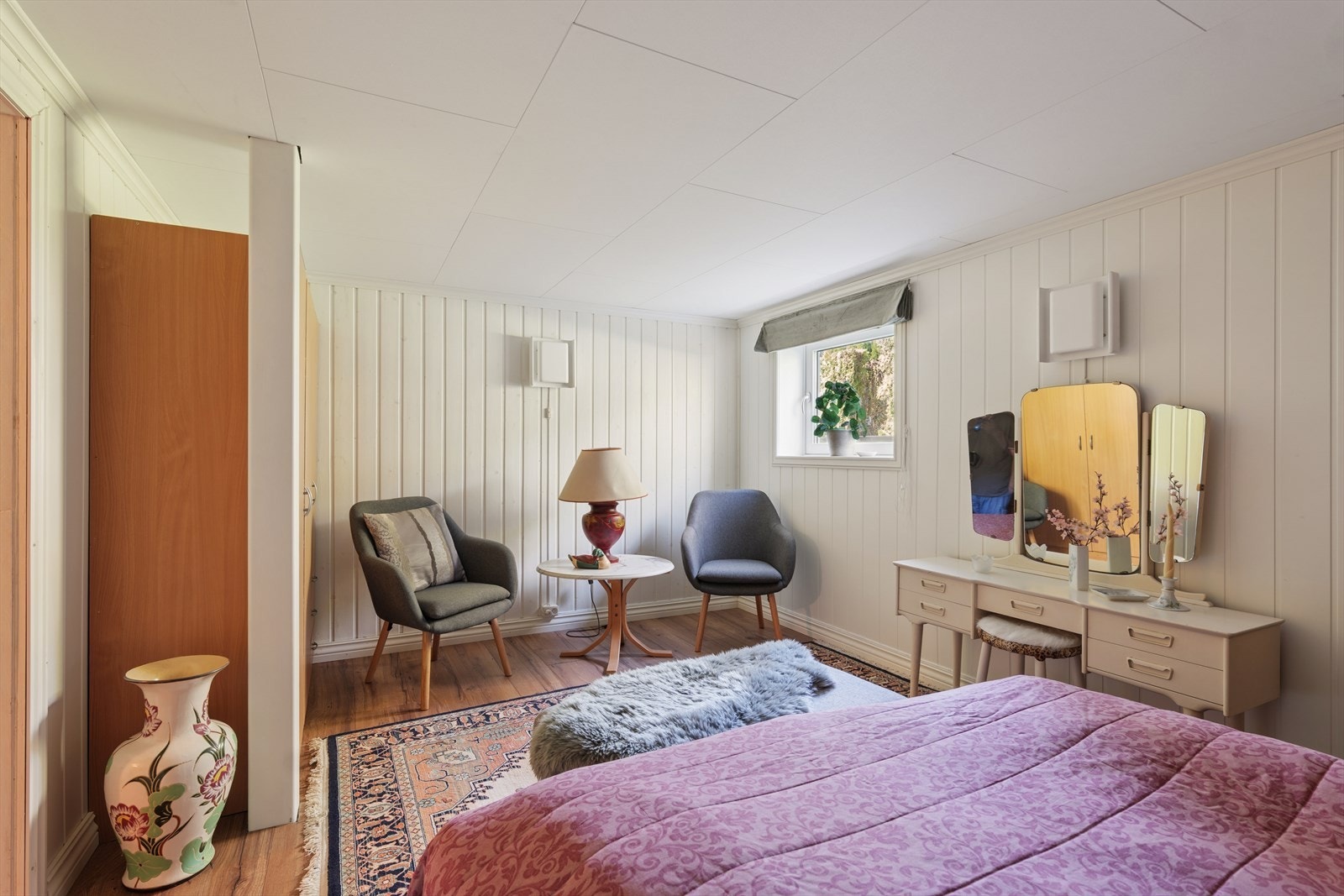 Dette rommet er innredet som soverom Galleribilde