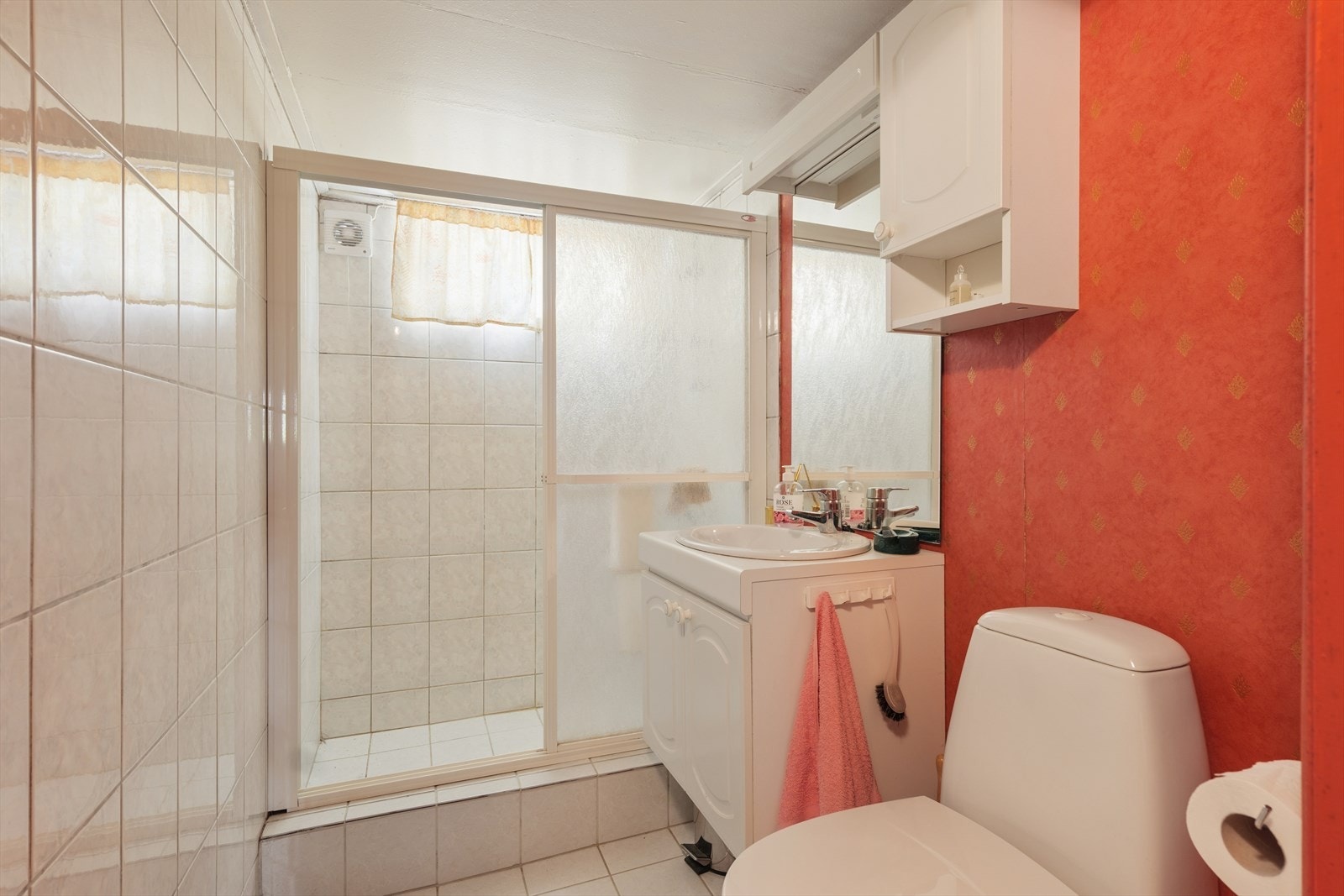 Badet i underetasjen Galleribilde