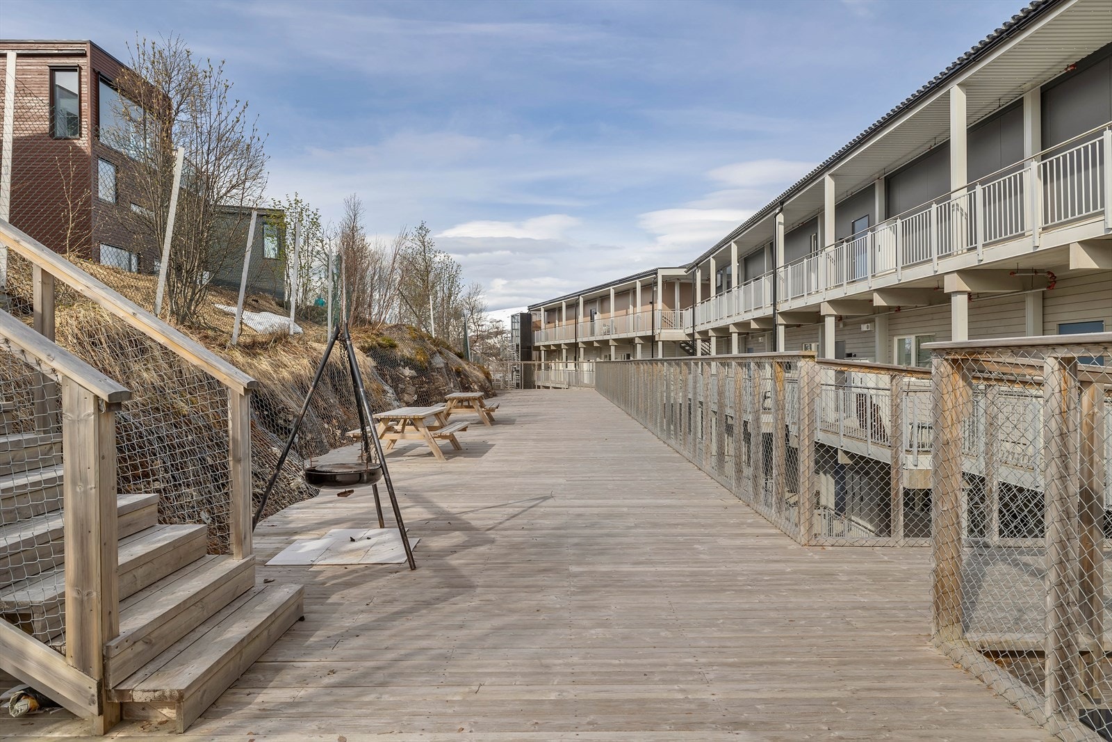 Stor og flott felles terrasse - et perfekt sted for å sosialiseres i godt vær! Galleribilde