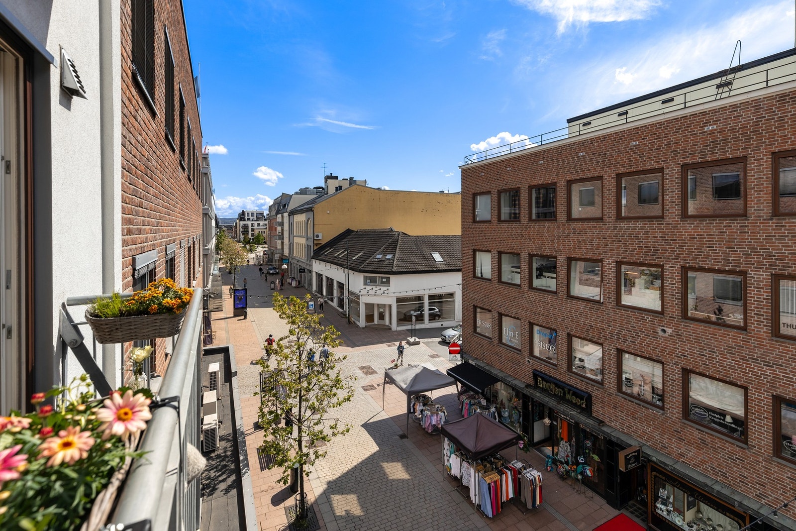 Dette er en moderne og tiltalende 3-roms selveierleil. med supersentral beliggenhet på Bragernes! Galleribilde