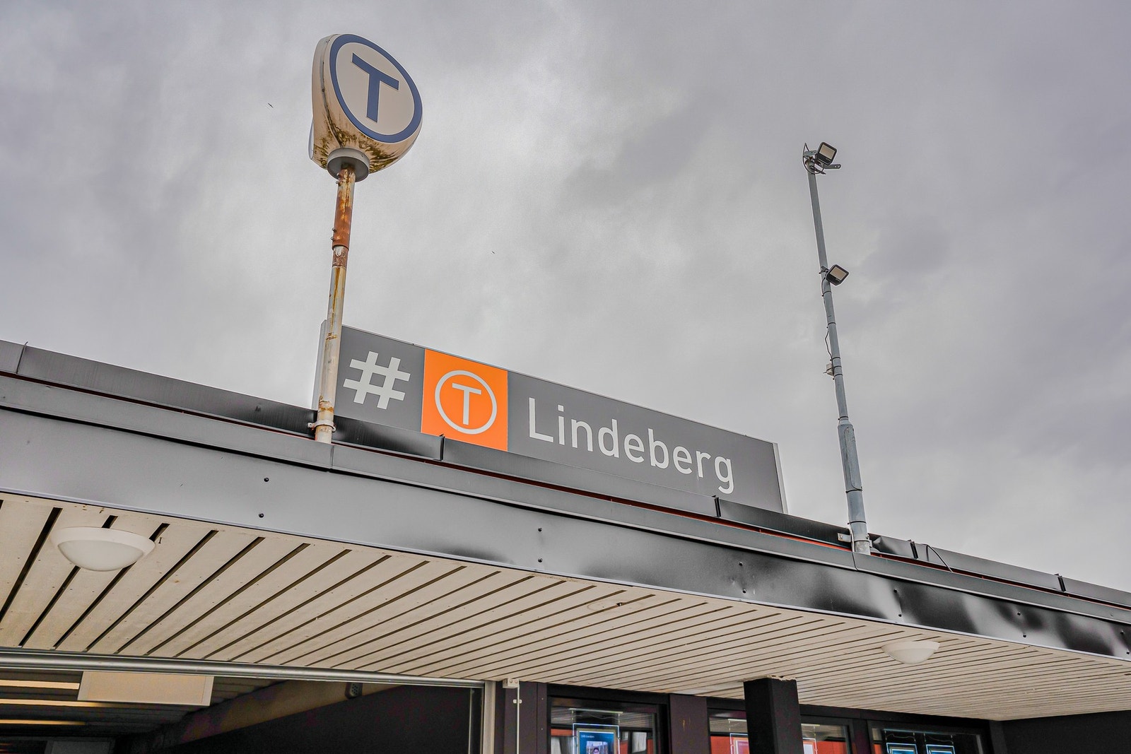 Lindeberg stasjon ligger kun en 2-minutters spasertur unna, med hyppige avganger mot sentrum. Galleribilde