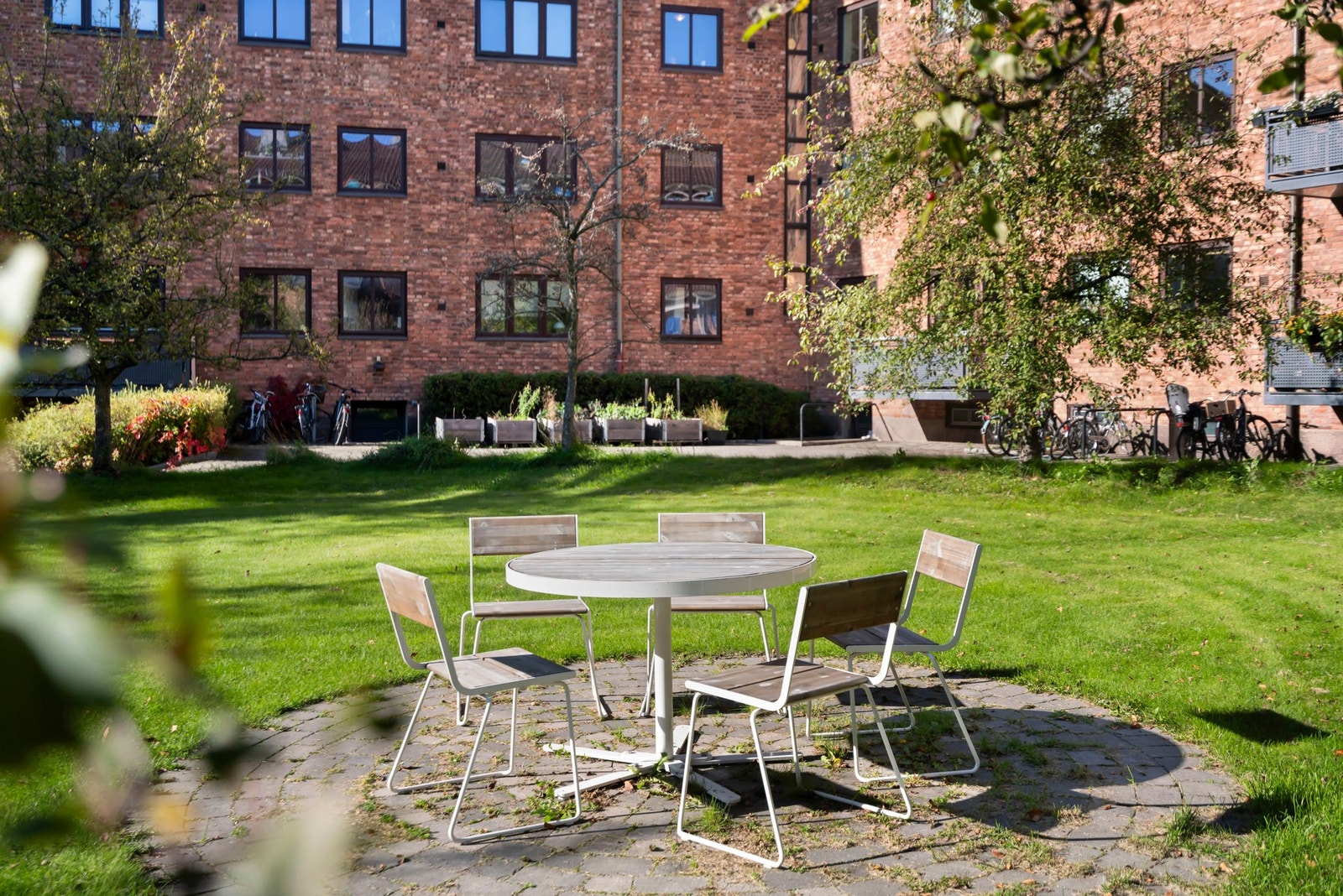 Her kan sommerfylte dager nytes i selskap. Galleribilde