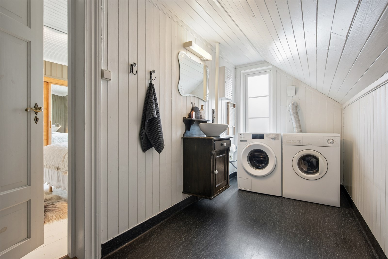 Opplegg for vaskemaskin. Galleribilde