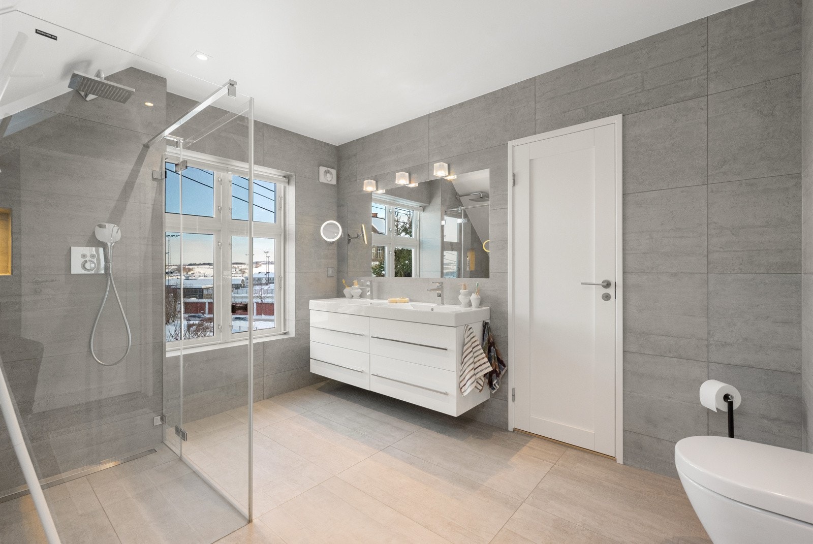 Badet er opplyst pusset opp i 2019. Galleribilde