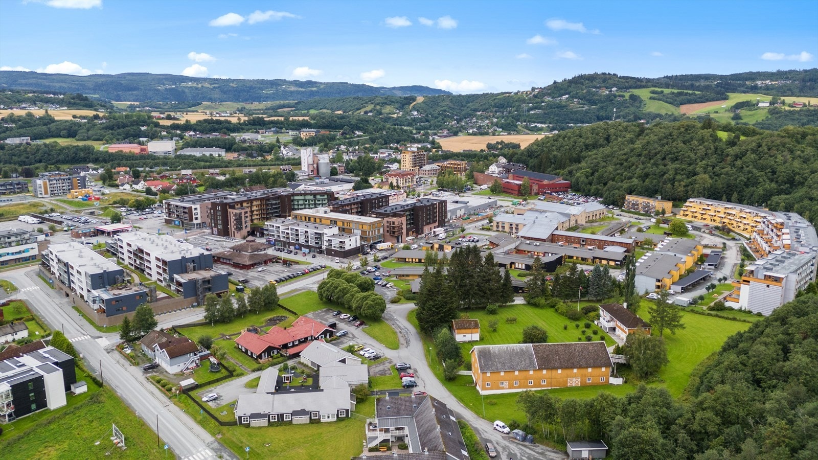 Områdebilde - Melhus sentrum Galleribilde