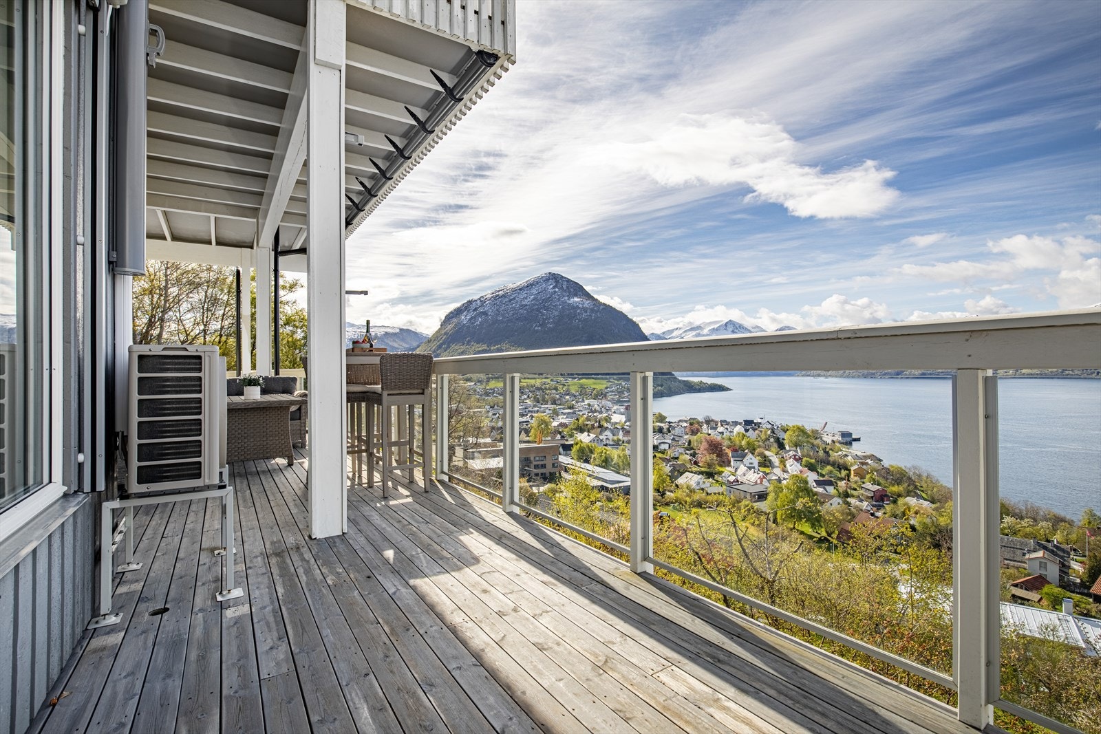 Husk å melde deg på visning! Galleribilde