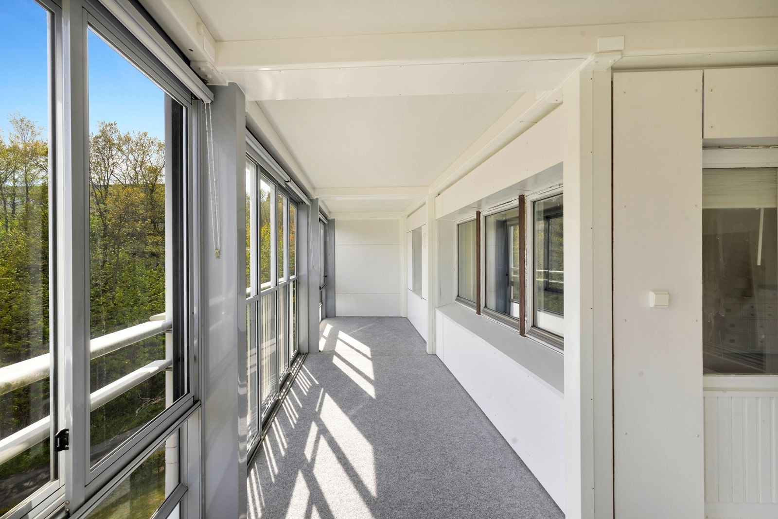 Balkongen er på ca. 20kvm. Galleribilde