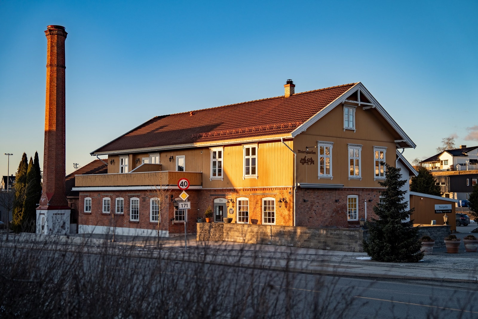 Meierigaarden kro Galleribilde