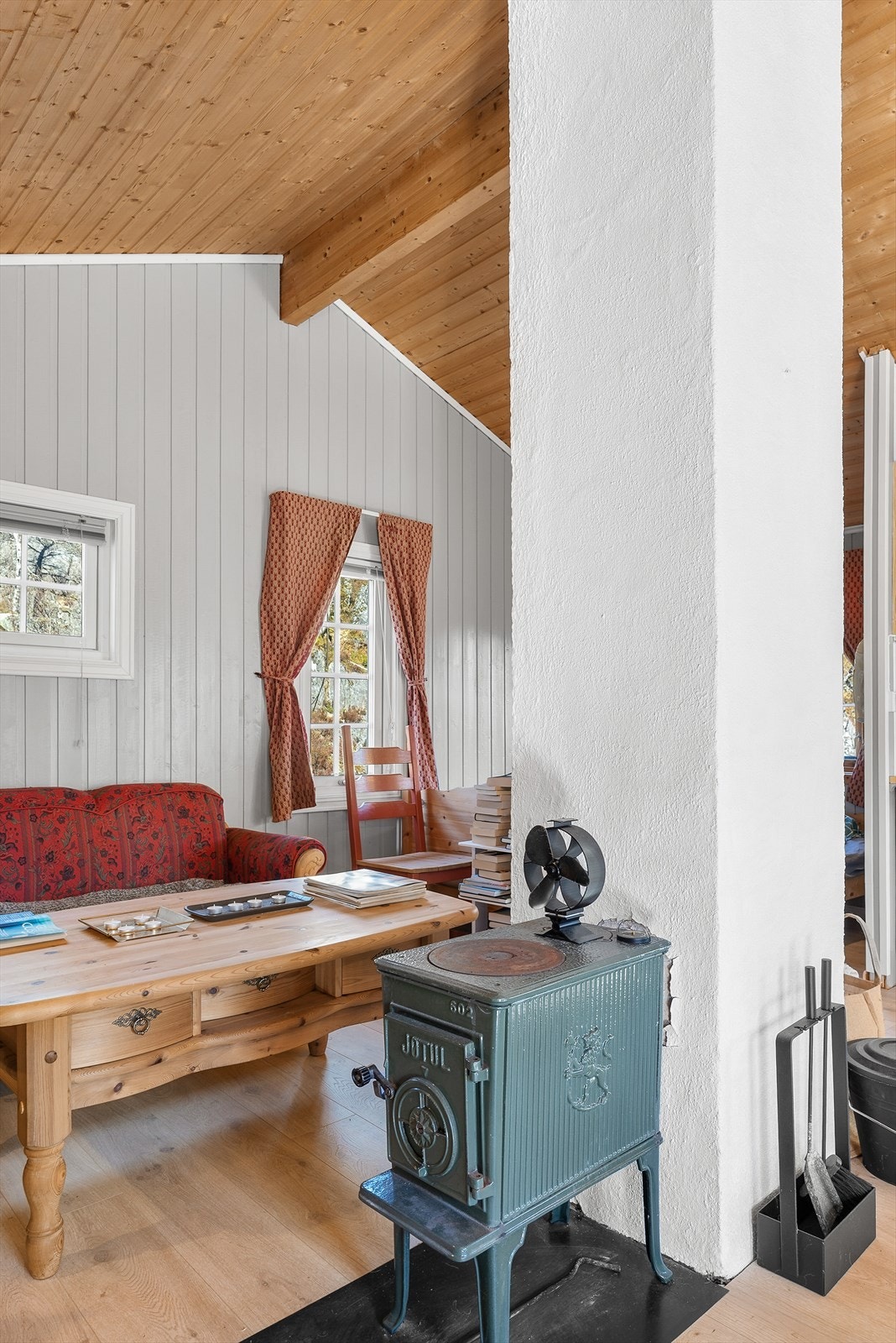 Elementpipen gir en trygg og effektiv fyring. Galleribilde
