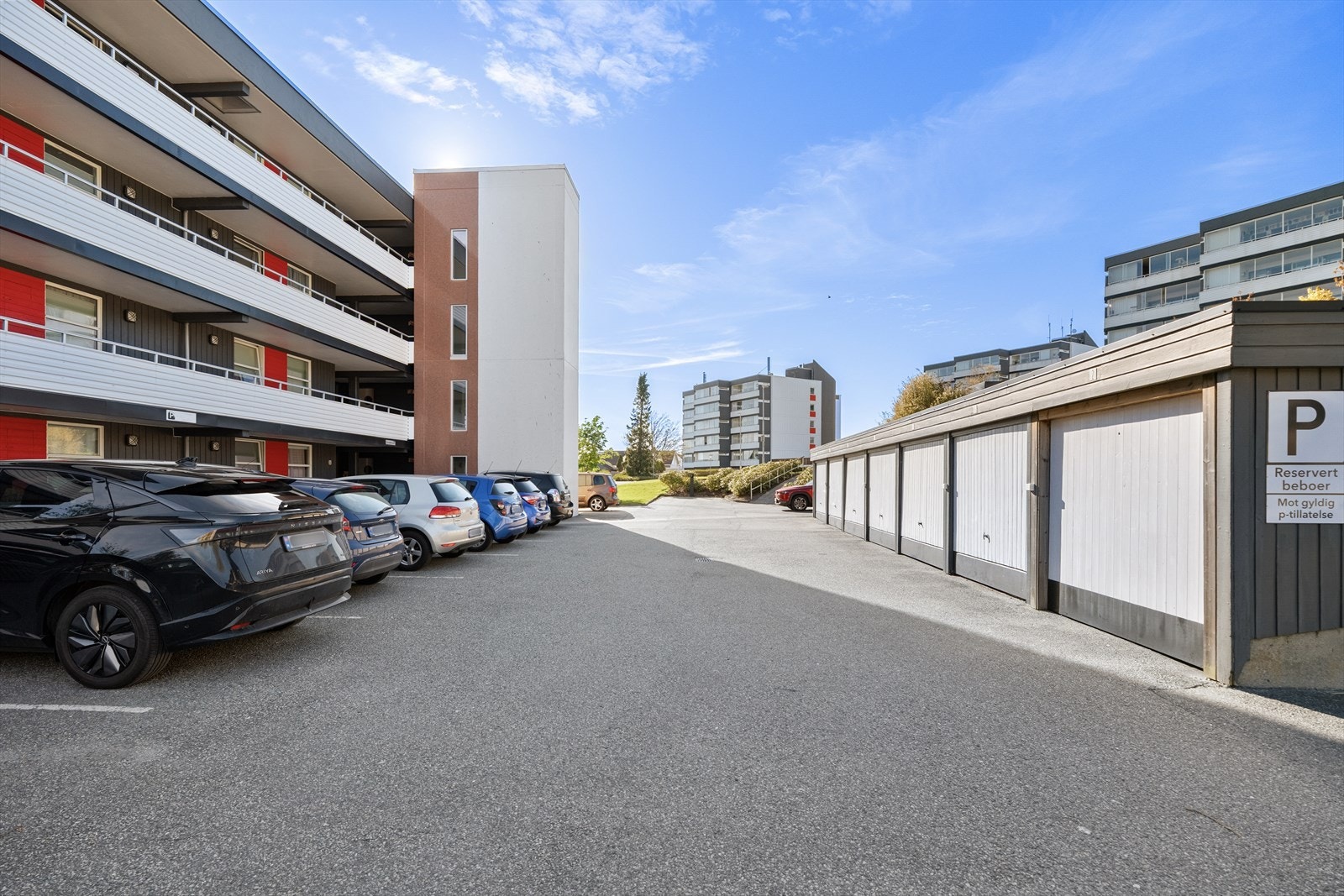 Det er også felles aktivitetshus/selskapsrom som kan leies av beboerne Galleribilde