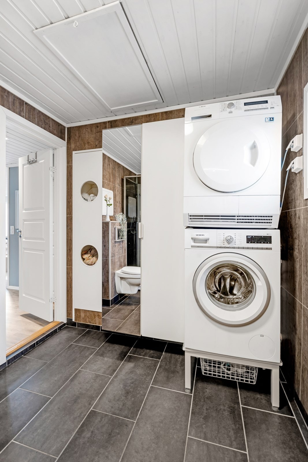 Opplegg for vaskemaskin. Galleribilde