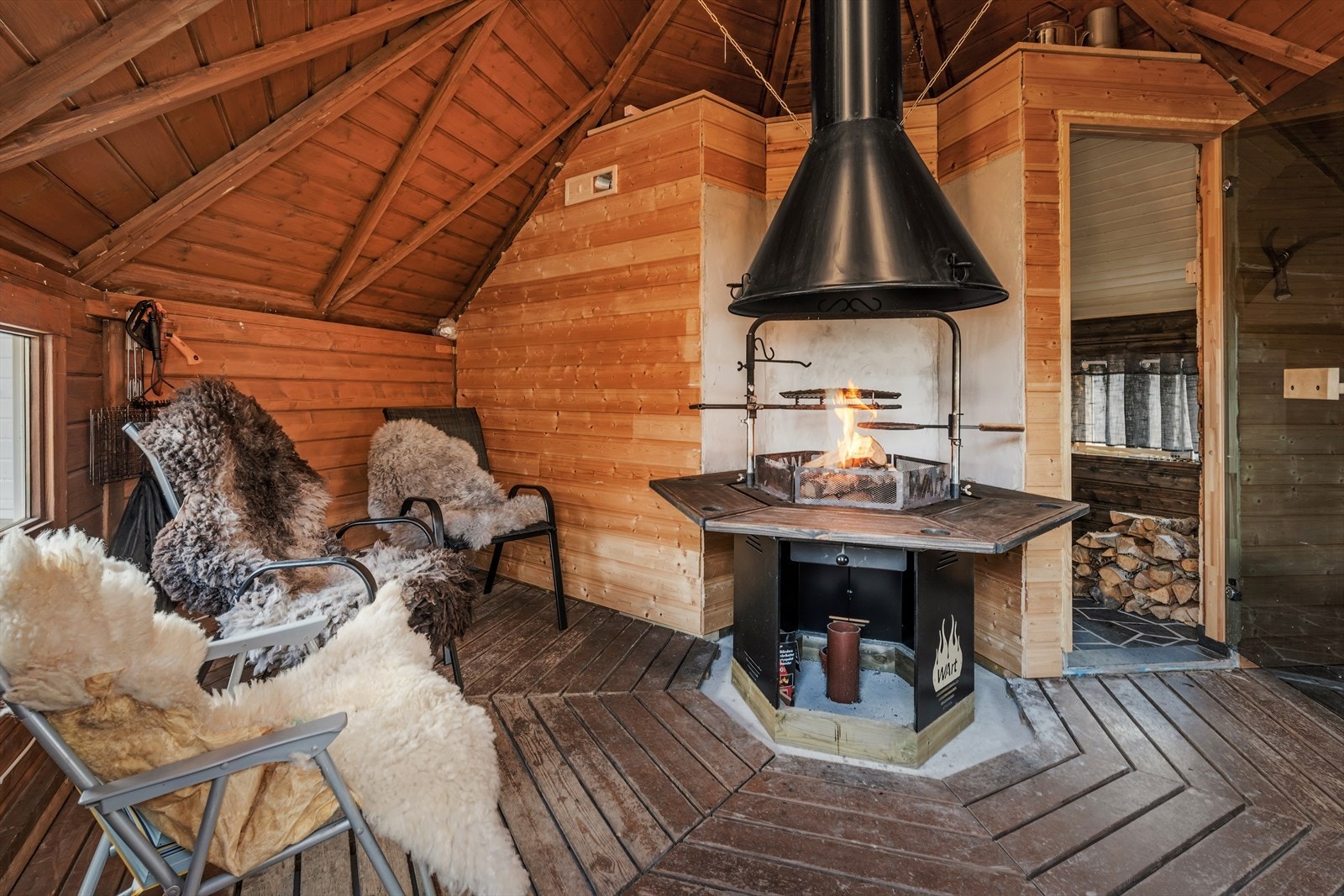 Koselig grillhytte Galleribilde