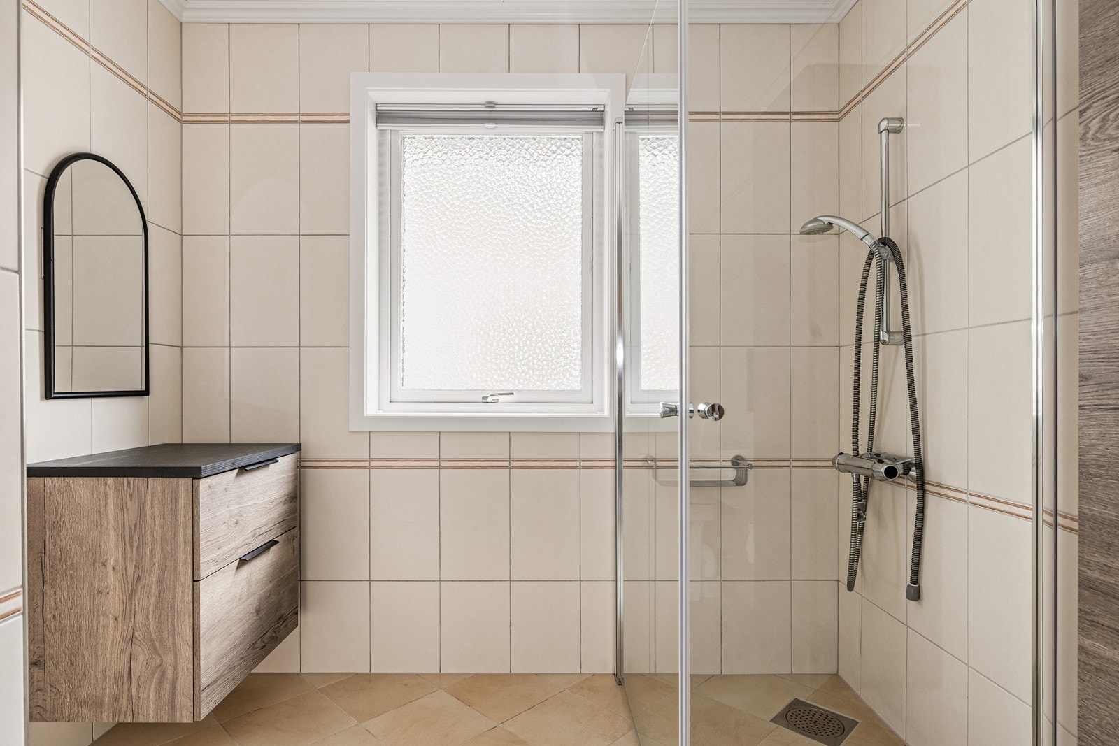 Mekanisk avtrekk på badet sørger for god ventilasjon. Galleribilde