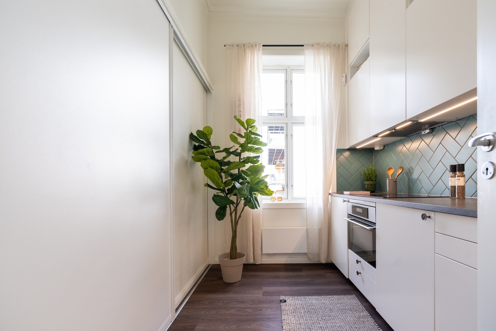 Varmtvann og bredbånd er inkludert i felleskostnadene. Galleribilde