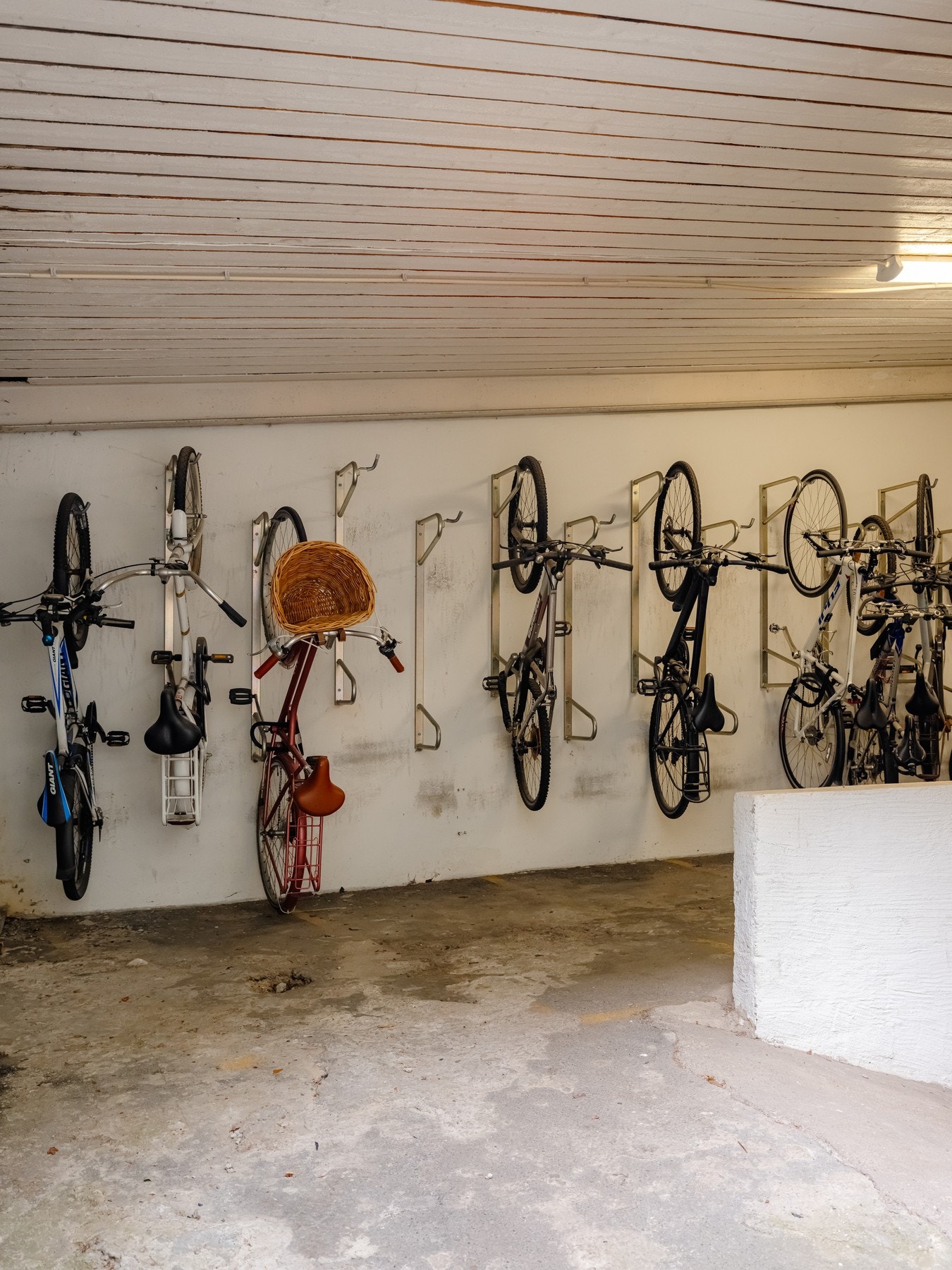 Felles sykkelparkering. Galleribilde
