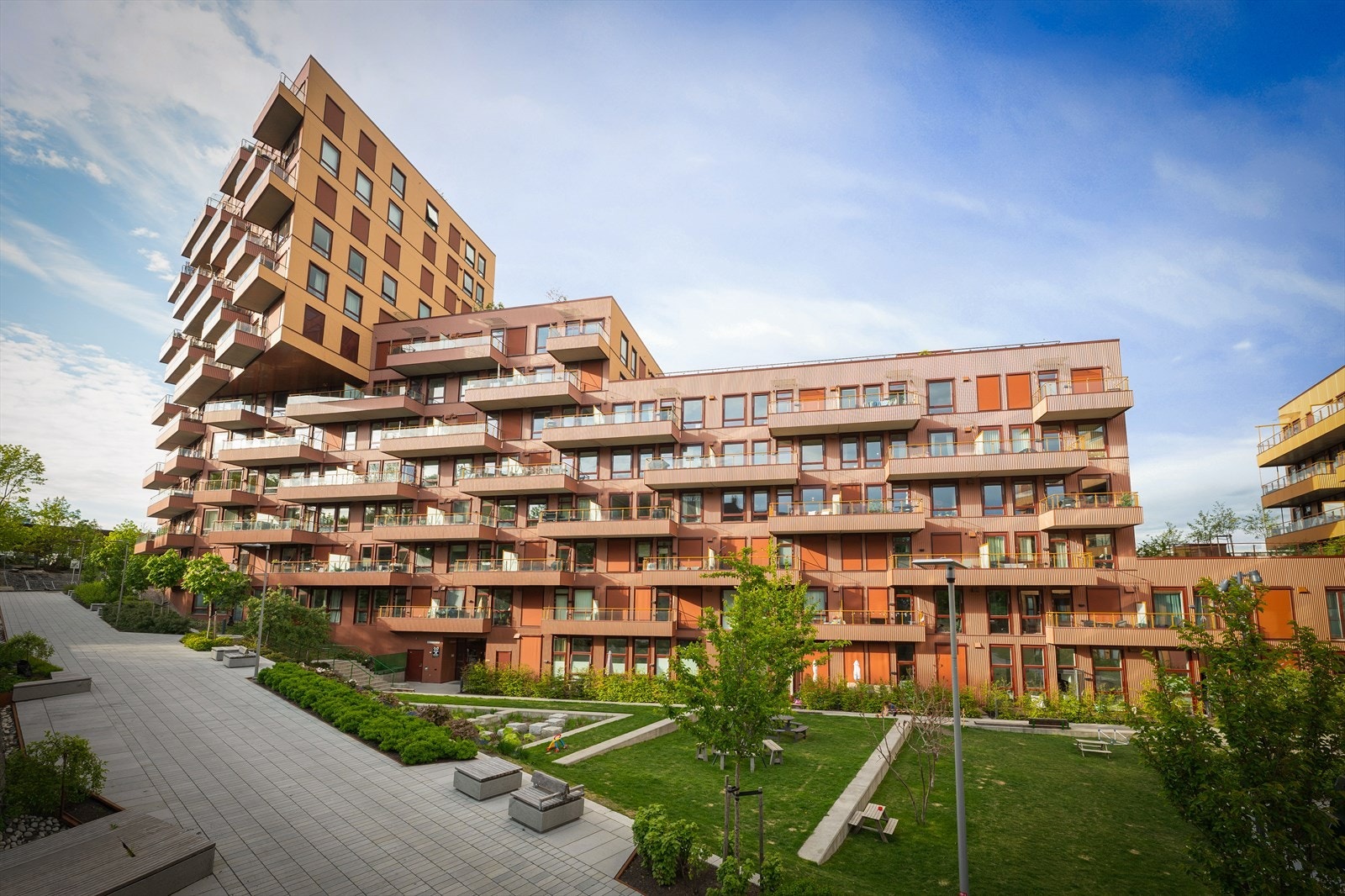 Velkommen til Skedsmogata 24C! - Presentert av Stian Pøhner og Siril Sloreby. Foto: Arne Schram Galleribilde