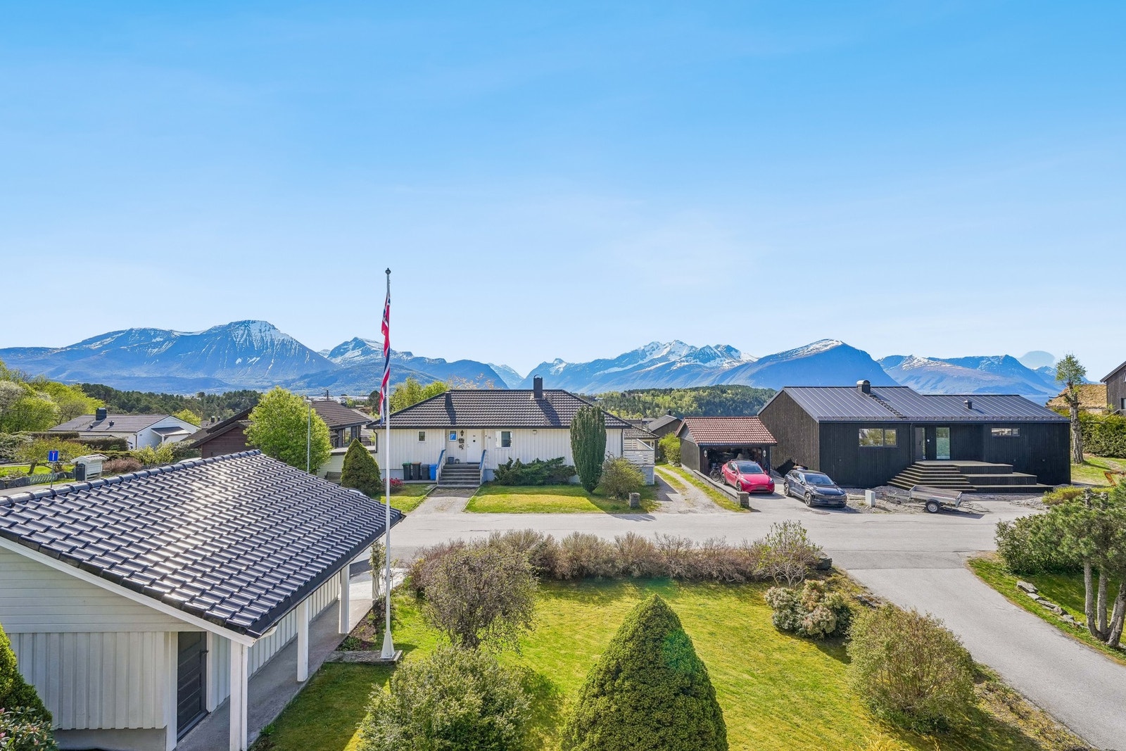 Utsikten fra loftstuen er aldeles utmerket! Galleribilde