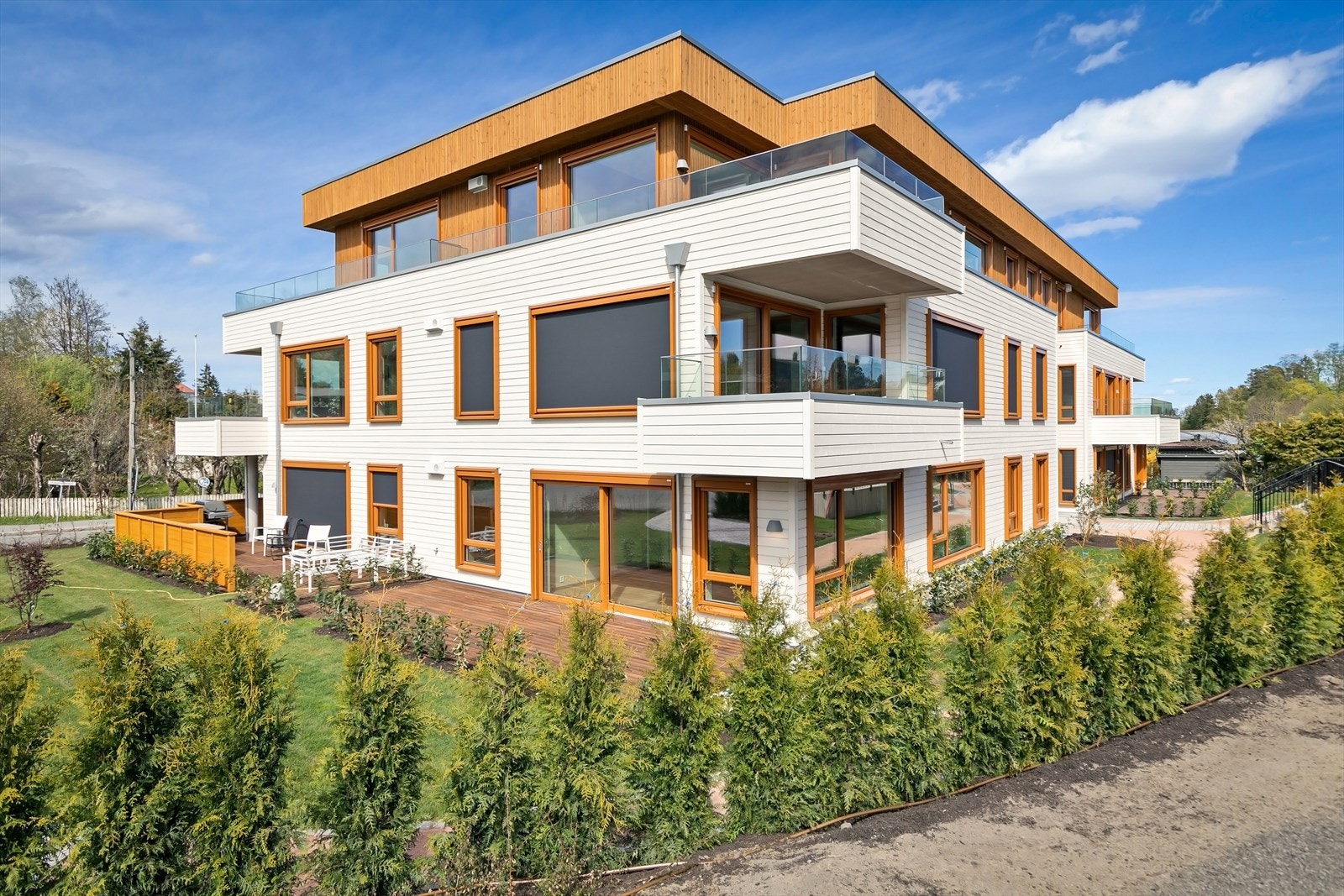 Velkommen til Nedre Båstad Vei 59 - Presentert av Petter Mamen-Lund hos Aktiv Asker. Galleribilde