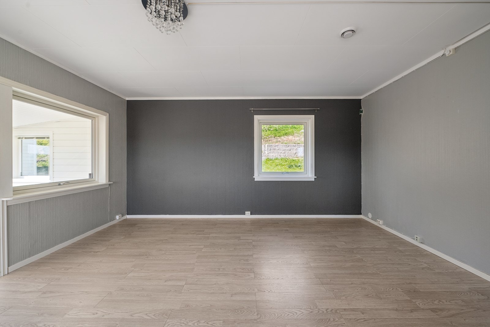 Første etasje har balansert ventilasjon, installert rundt 2017, for et godt inneklima. Galleribilde