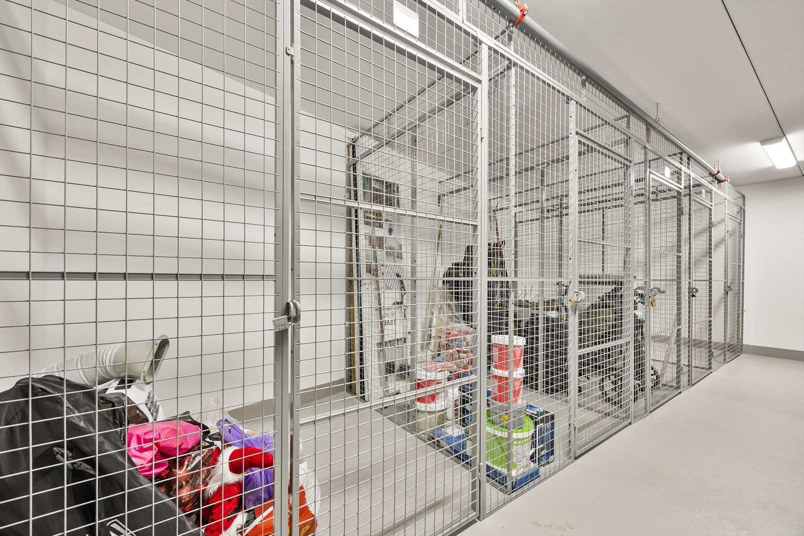 Leiligheten disponerer en egen bod på 4 m² i felles, avlåst anlegg. Galleribilde