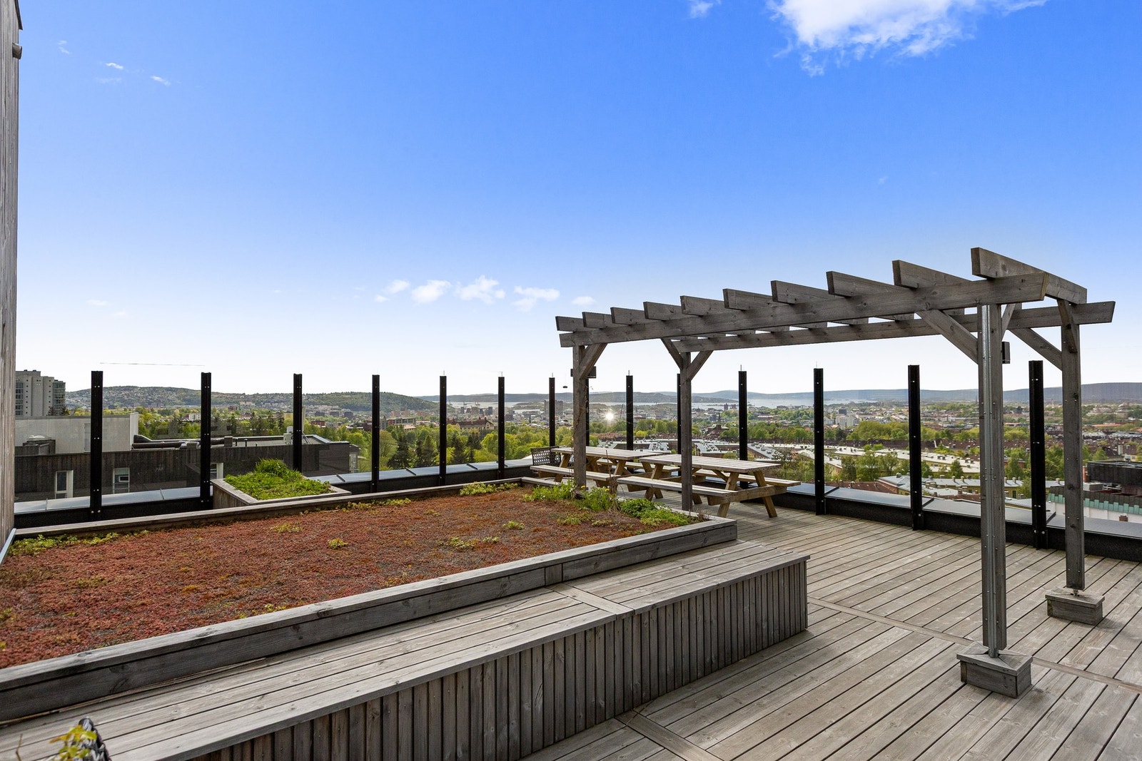 Dette er det enste sameiet med stor felles takterrasse. Galleribilde