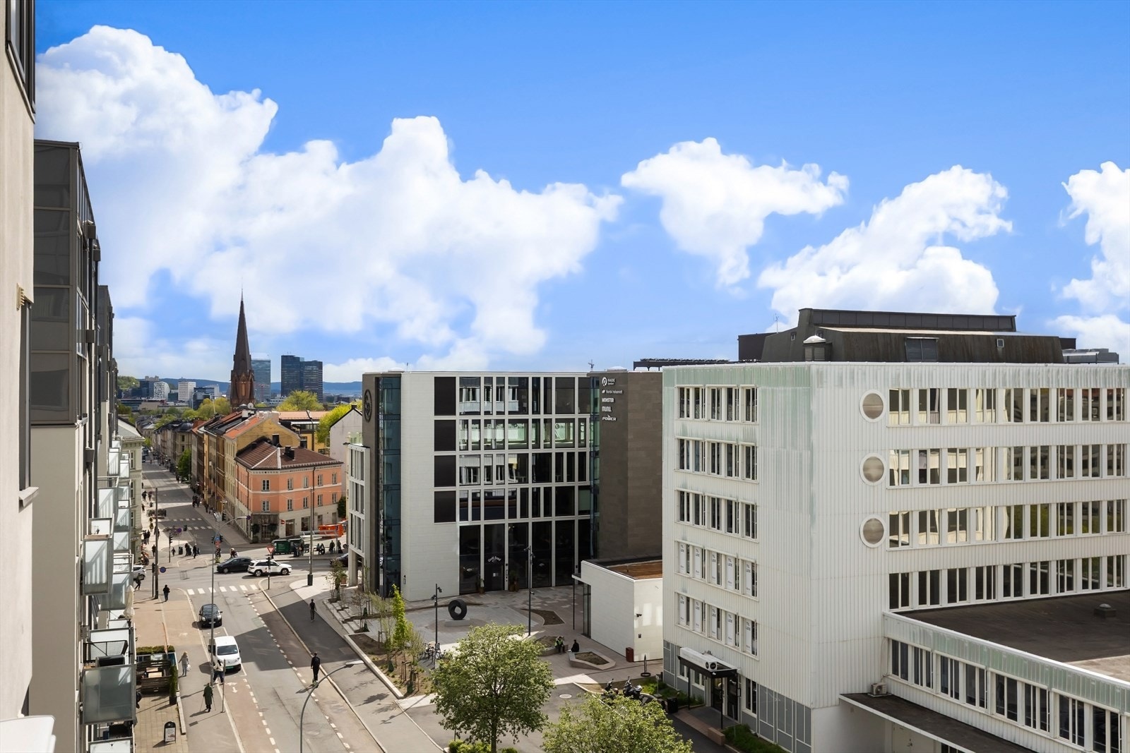 Utsikt over nabolaget. Galleribilde