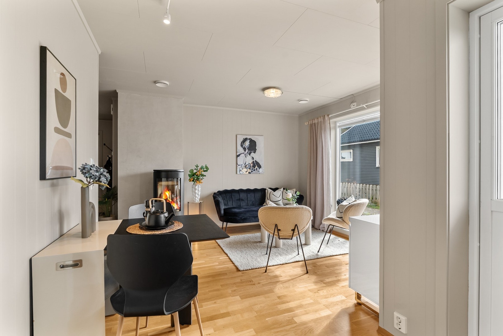 Boligen er utstyrt med sentralstøvsuger for enkelt renhold. Galleribilde