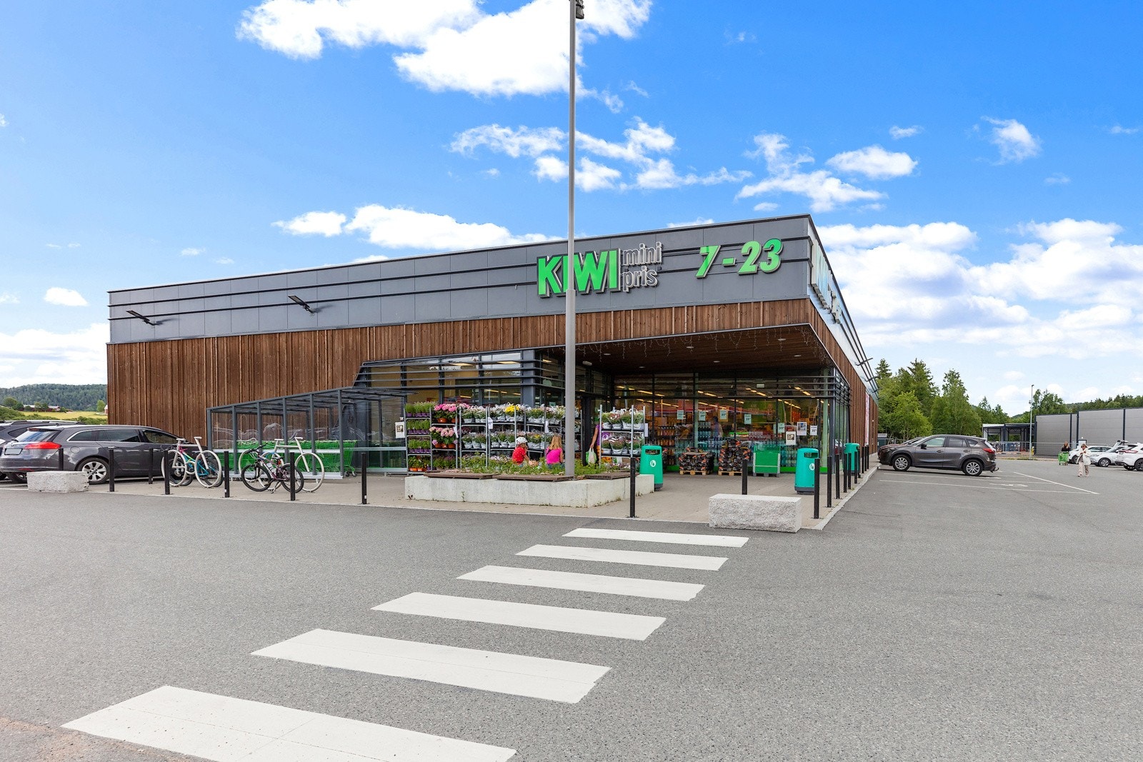Nærbutikken Kiwi Klokkarstua. Galleribilde