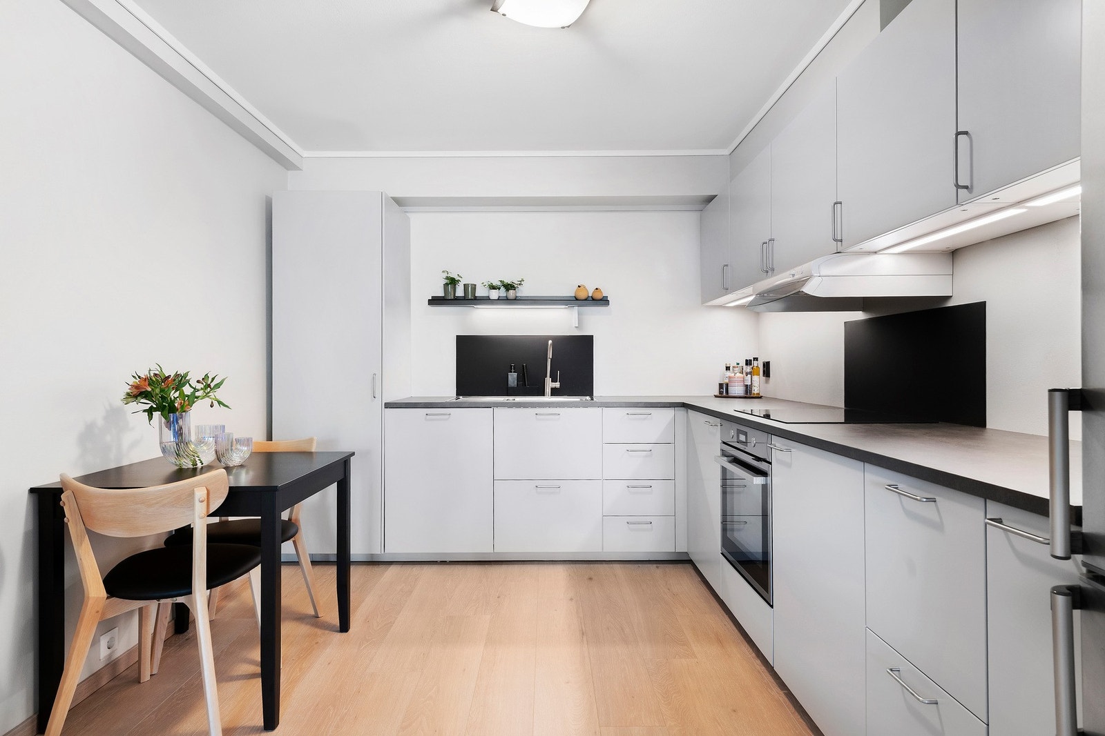 Flott kjøkken fra Ikea fra 2021. Galleribilde