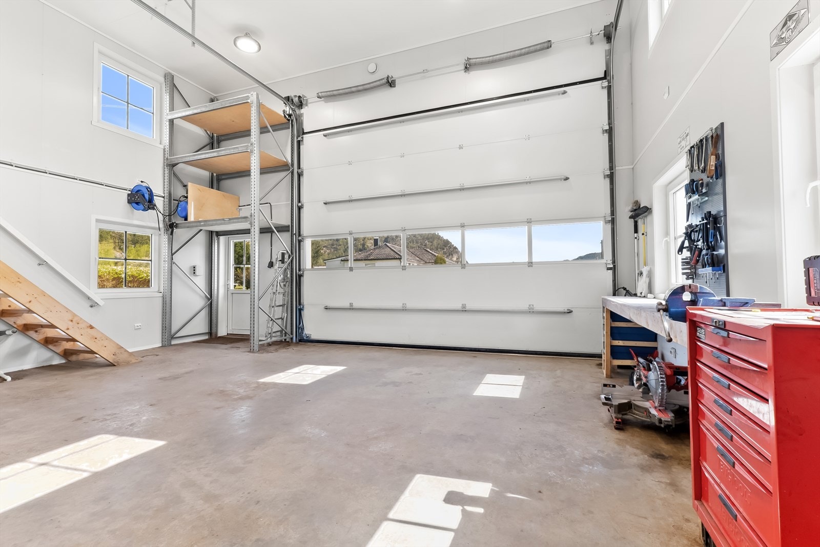 Kjøreport på ca 3,5 X 5 meter. Galleribilde