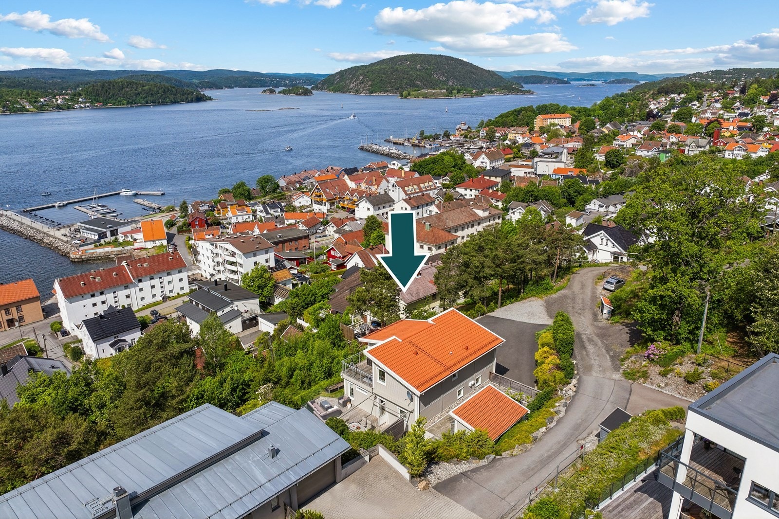 Meget barnevennlig med gangavstand til barnehage og skoler. Galleribilde