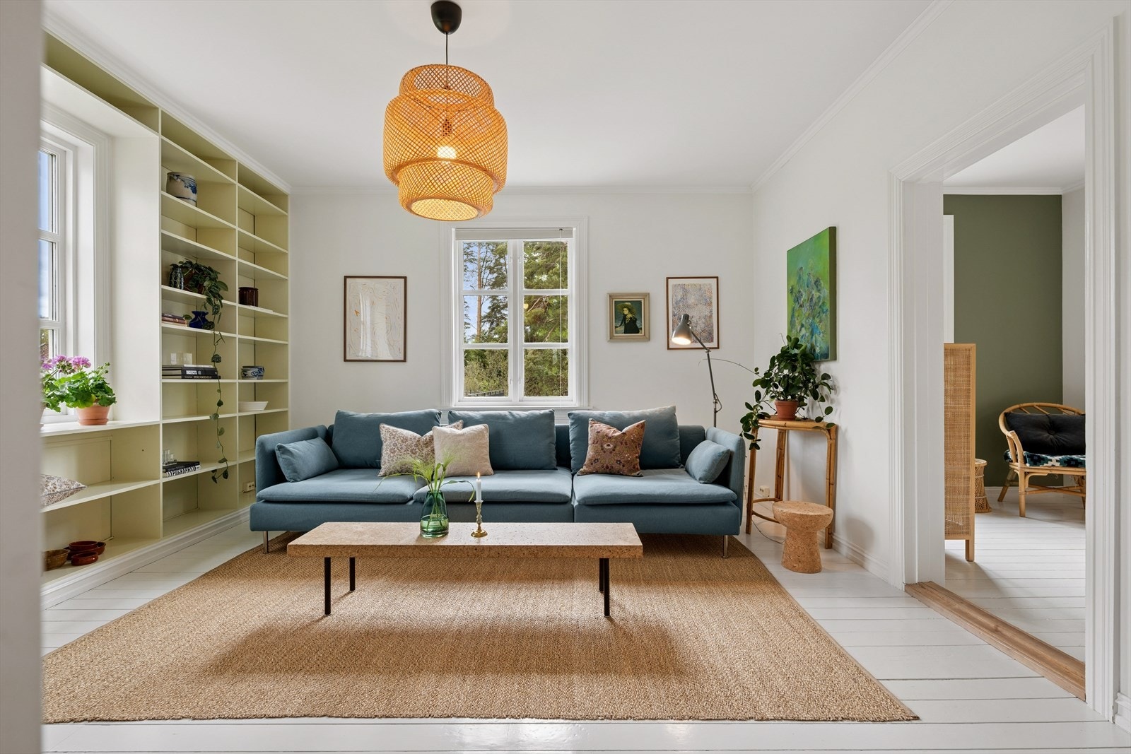 De ulike stuene gir fleksibilitet og mulighet for separate soner for familien. Galleribilde
